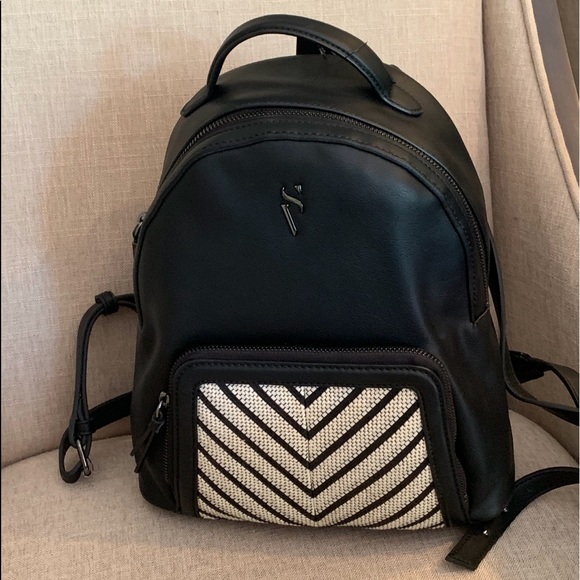 Simply Vera Vera Wang Handbags - NWT Simply Vera Vera Wang. Black backpack.